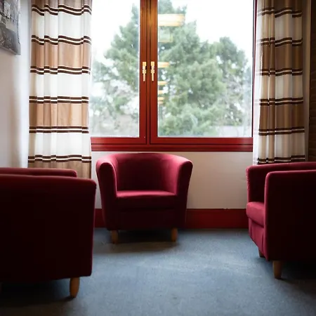 Radlstadl - Brauhaus Und ホテル 2*